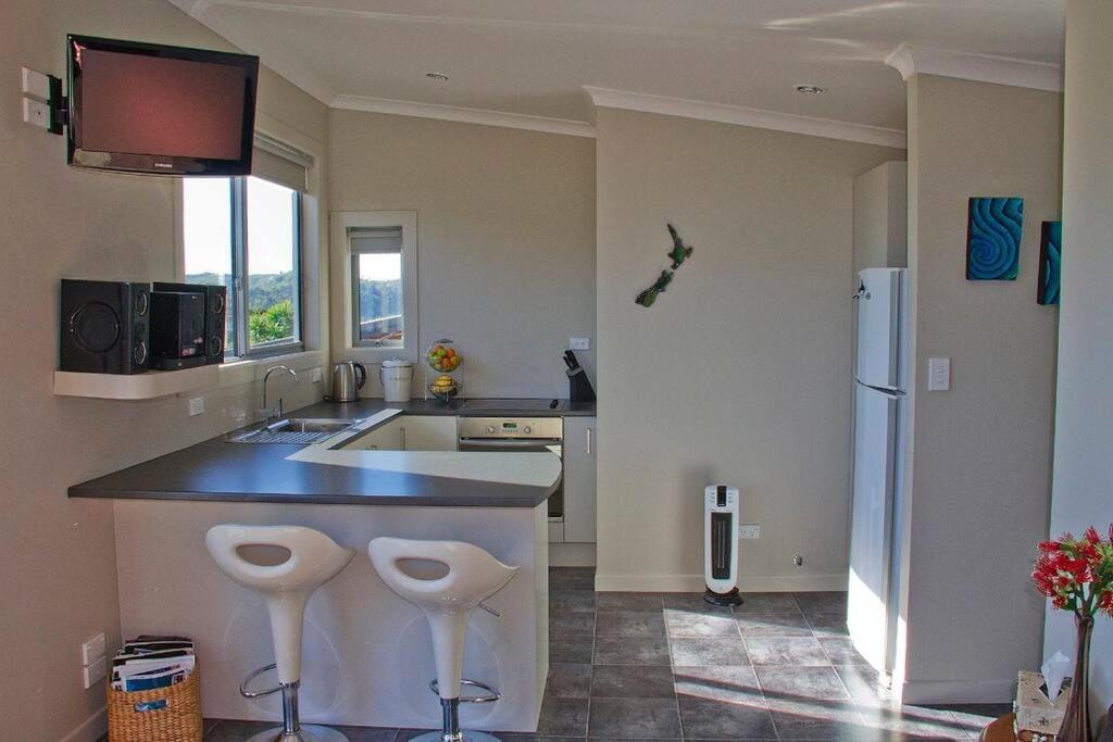 Orca Lodge Raglan Bagian luar foto