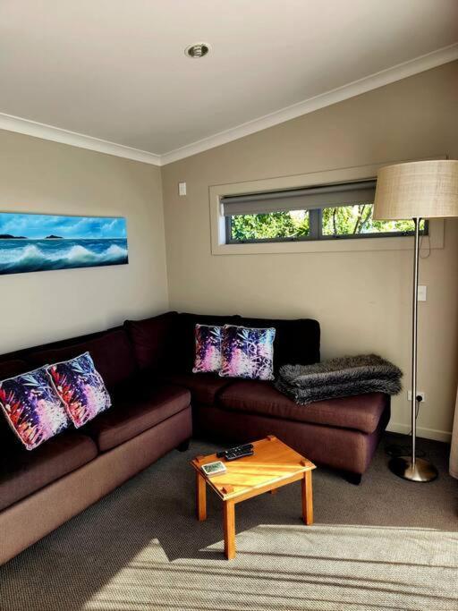 Orca Lodge Raglan Bagian luar foto